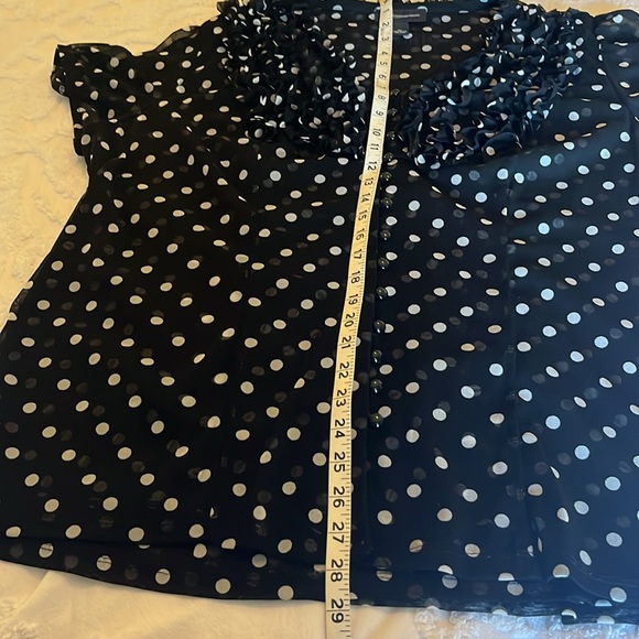 Polka dot blouse - Picture 8 of 9
